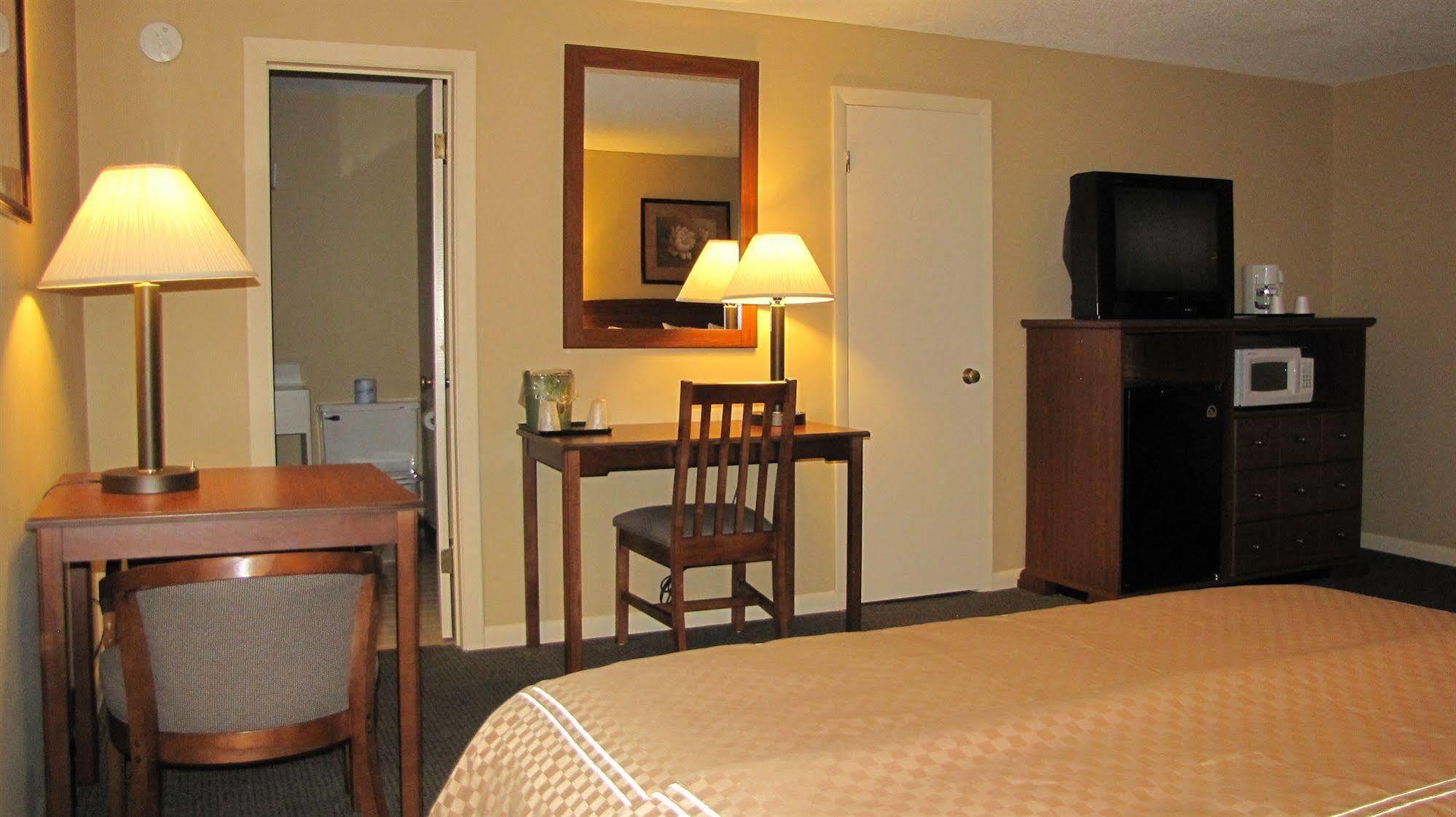 Mt. Madison Inn & Suites Gorham Dış mekan fotoğraf